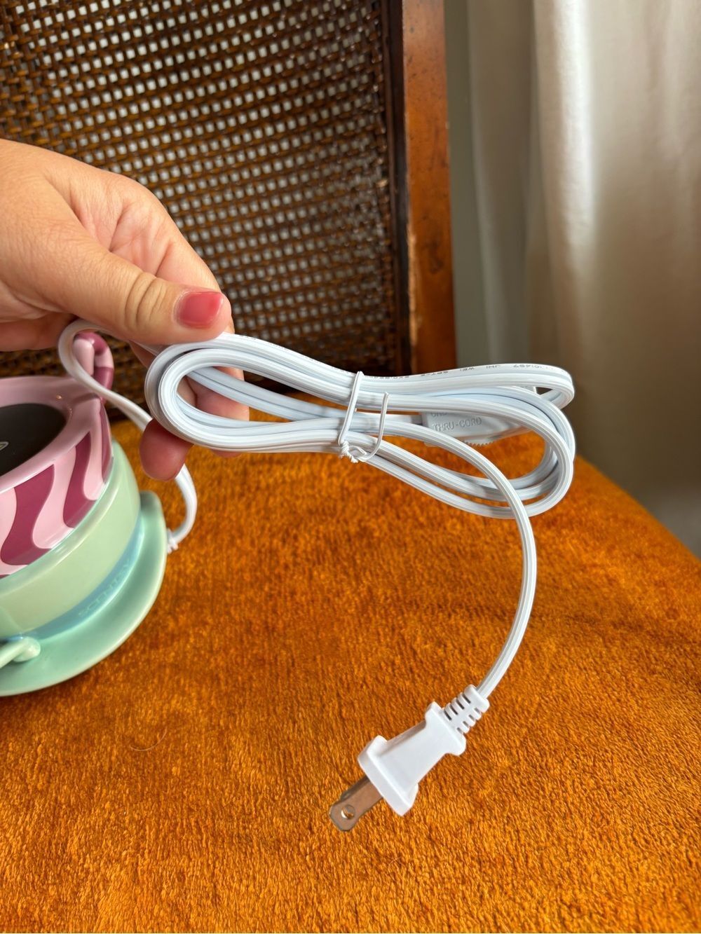 Disney Scentsy Alice Wonderland Teacup Retired Cheshire Cat & Alice Wax Warmer - Picture 7 of 9